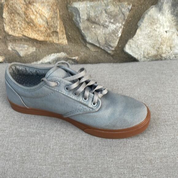 Vans gray low top casual sneakers Women's size 6 - Picture 1 of 6